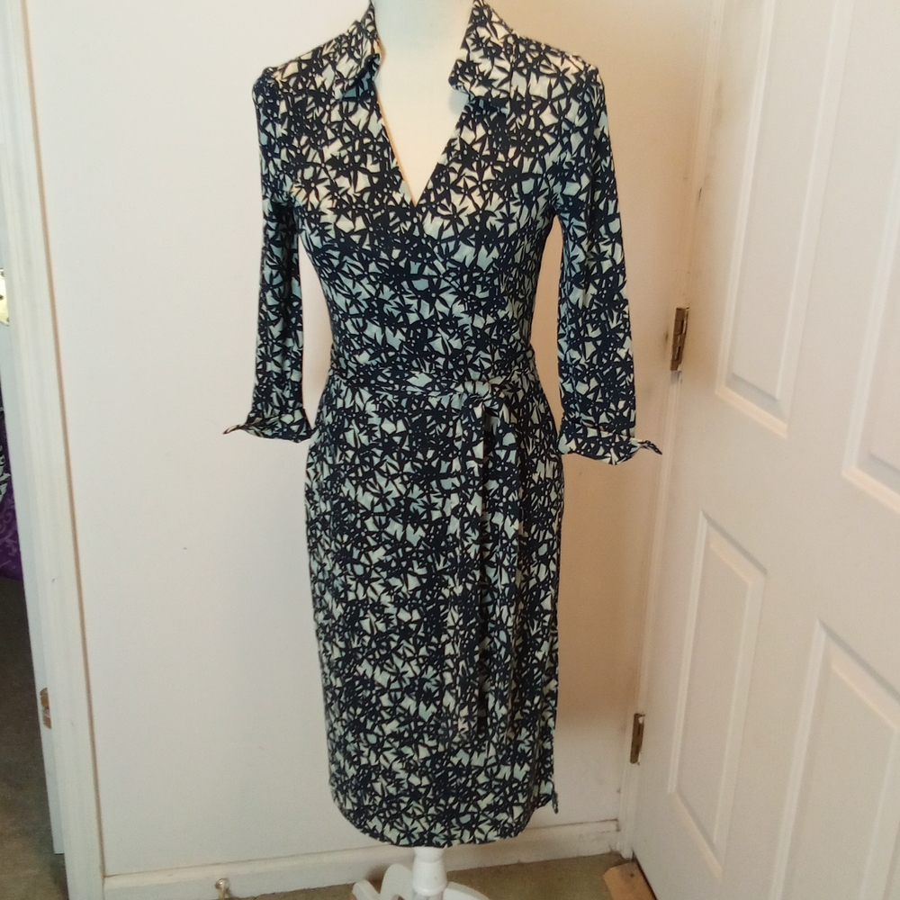 DVF Diane von Furstenberg Justin floral Silk wrap dress sz 8